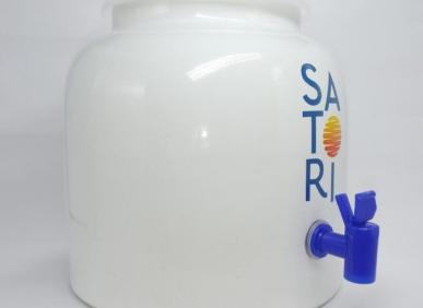 B&igrave;nh đựng nước 20l c&oacute; v&ograve;i, 3 điều phải biết trước khi mua