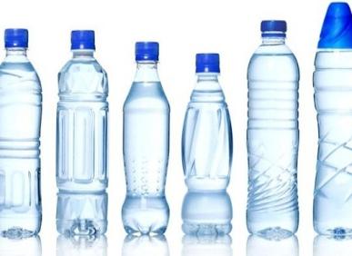 Những sai lầm nhiều người mắc phải khi uống nước