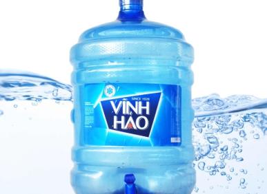 Đại l&yacute; nước uống đ&oacute;ng b&igrave;nh 20l chỉ 35.000/b&igrave;nh, ship tận nh&agrave;